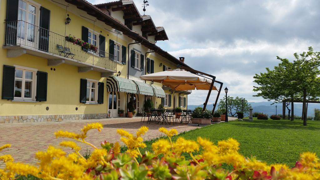 Agriturismo Cascina Rabalot Diano d'Alba Ngoại thất bức ảnh